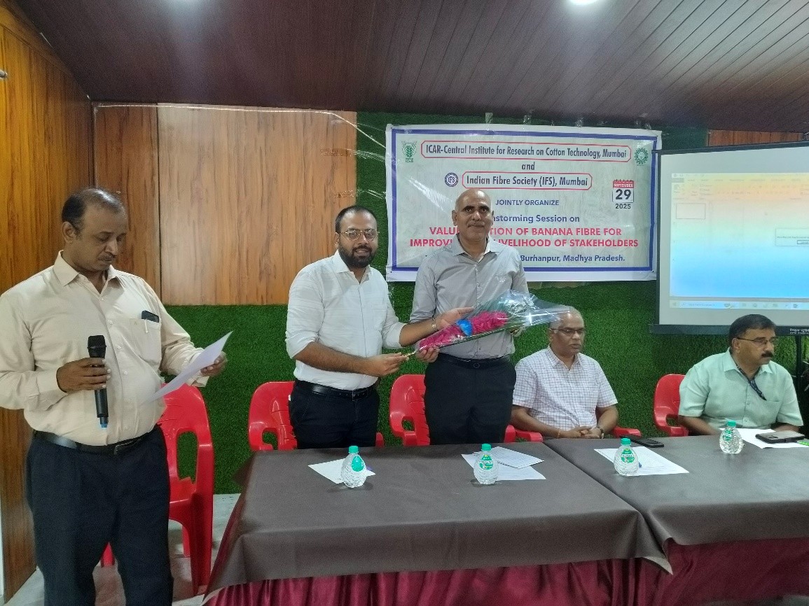 Brainstorming Session on Value Addition of Banana Fibre at Burhanpur on 29.09.2025