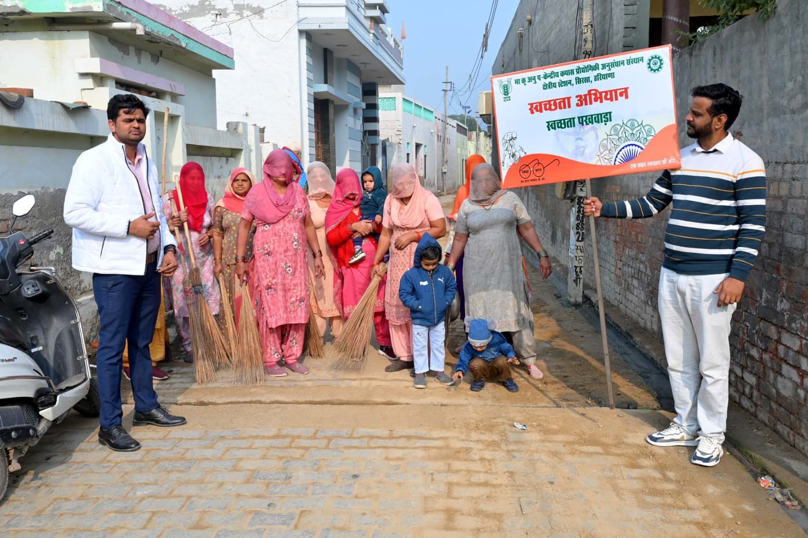 Campaign on cleaning of sewerage & water lines, a Swachhta Awareness Programme was organised at Sirsa, Haryana