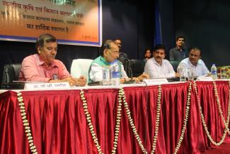 2016 में केंद्रीय कृषि एवं किसान कल्याण मंत्री श्री राधा मोहन सिंह का आईसीएआर-सिरकॉट, मुंबई का दौरा