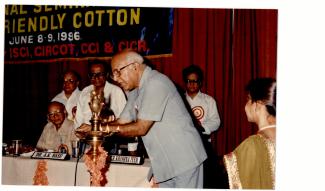 1996 8 जून 1996 को पर्यावरण-अनुकूल कपास पर राष्ट्रीय संगोष्ठी छवि-2