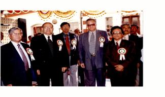 1999 में कपास और 21वीं सदी में इसके उपयोग पर अंतर्राष्ट्रीय संगोष्ठी और 10 दिसंबर 1999 को सिरकॉट की 75वीं वर्षगांठ छवि-16