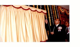1999 में कपास और 21वीं सदी में इसके उपयोग पर अंतर्राष्ट्रीय संगोष्ठी और 10 दिसंबर 1999 को सिरकॉट की 75वीं वर्षगांठ छवि-17