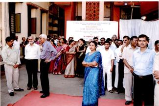 2008 श्री शरद पवार का 1 नवंबर 2011 को आईसीएआर-सिरकॉट का दौरा छवि-26