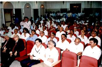 2008 श्री शरद पवार का 1 नवंबर 2011 को आईसीएआर-सिरकॉट का दौरा छवि-33
