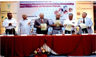 प्राकृतिक रेशों के उत्पादन, प्रसंस्करण और उपयोग में उभरती प्रवृत्तियों पर 2009 अंतर्राष्ट्रीय सम्मेलन छवि-2
